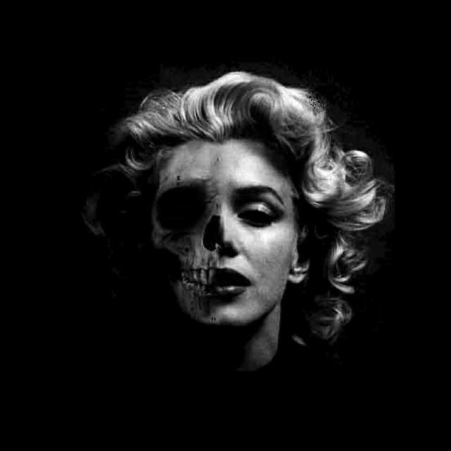 İfşalarla Yaşıyoruz